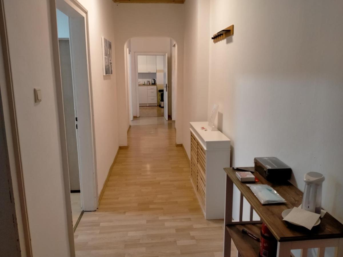 Ferienwohnung Macfewo Im Zentrum Von Mayen Extérieur photo