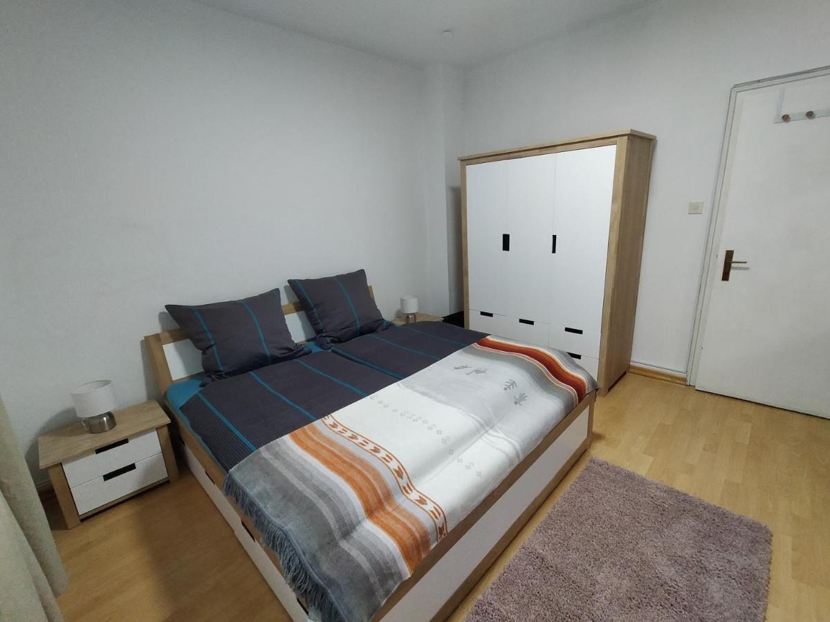 Ferienwohnung Macfewo Im Zentrum Von Mayen Extérieur photo